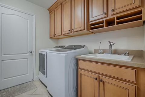 Tiny photo for 1064 Alcove Loop, The Villages, FL 32162 (MLS # G5105530)