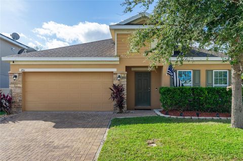 A home in MINNEOLA