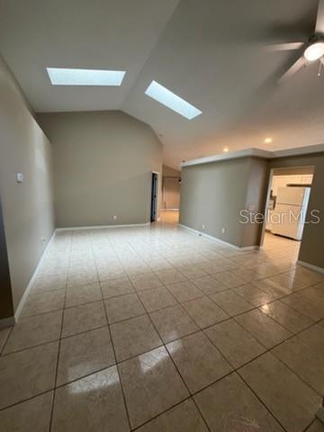 Photo of 173 Crestwood Pass, Davenport, FL 33897 (MLS # L4965602)