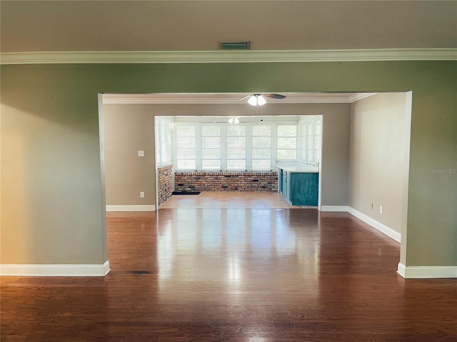 RIO PINAR ESTATES - Residential Lease