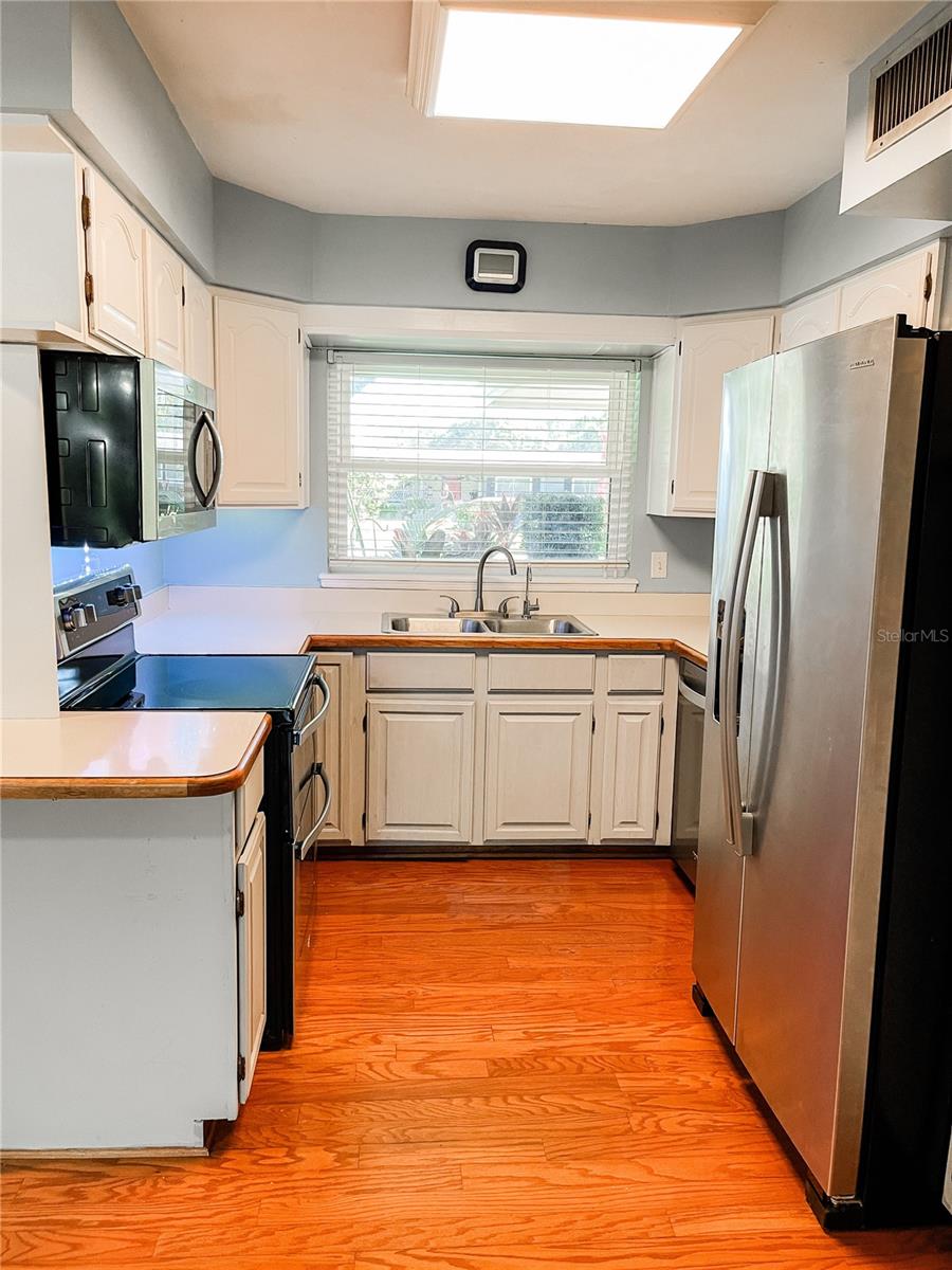 RIO PINAR ESTATES - Residential Lease