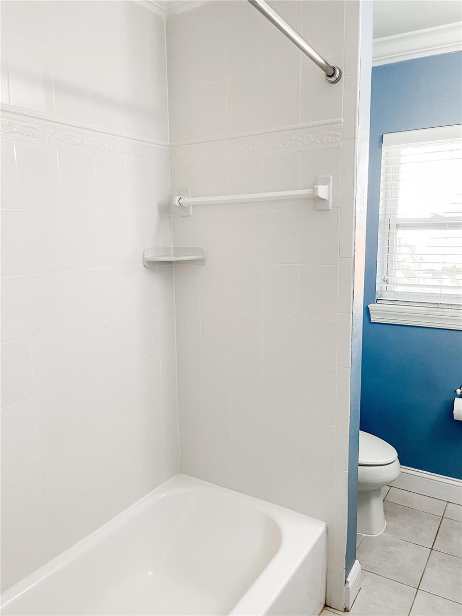 RIO PINAR ESTATES - Residential Lease