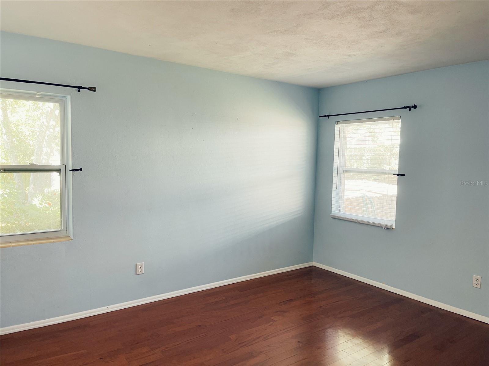 RIO PINAR ESTATES - Residential Lease