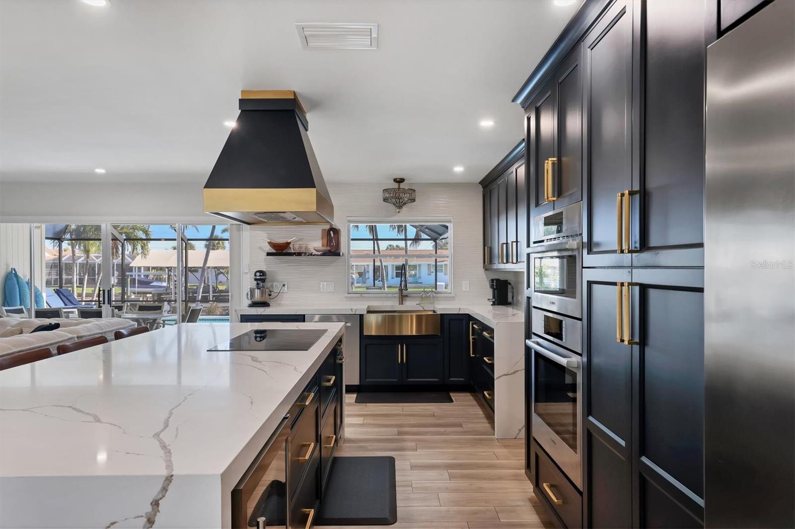 SAN REMO SHORES - Residential