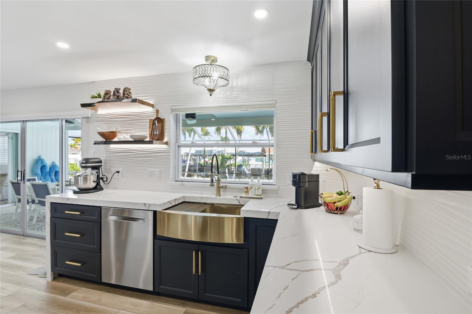 SAN REMO SHORES - Residential