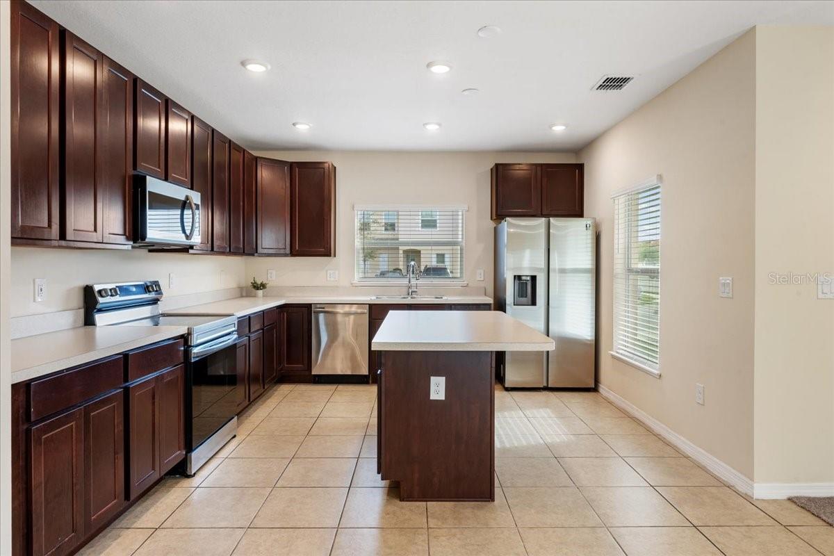 4855 CORAL CASTLE DRIVE