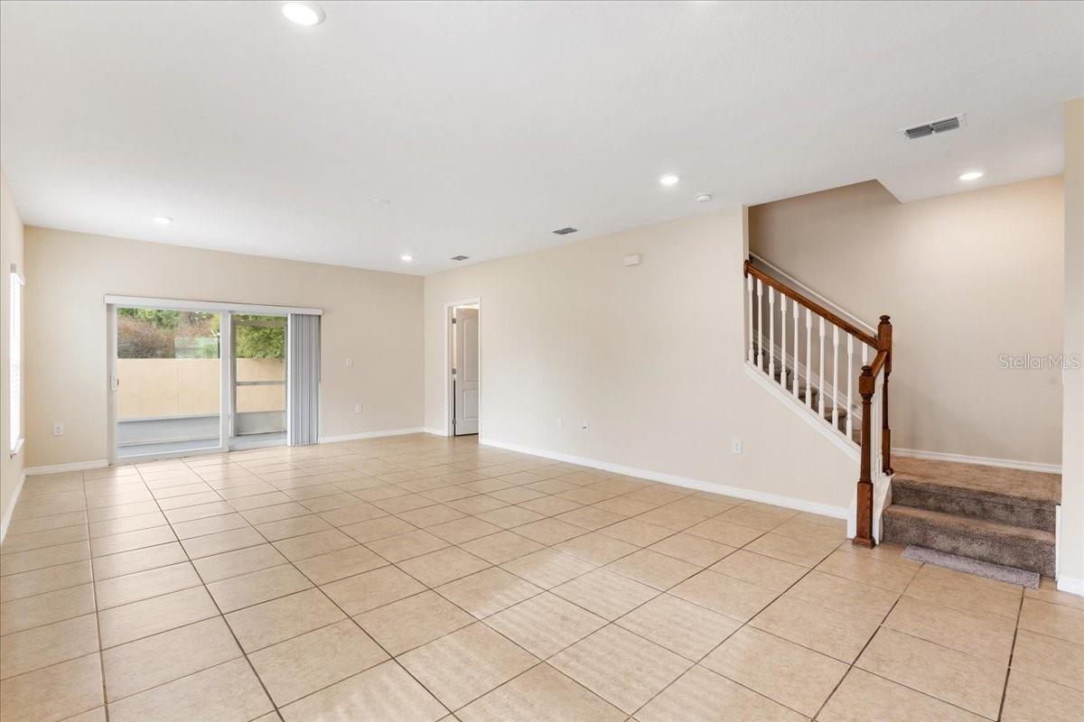 FIESTA KEY PH 2 - Residential