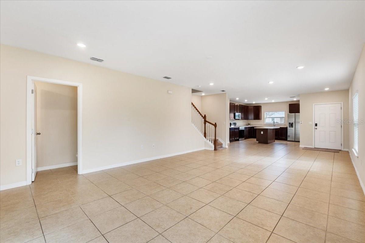 FIESTA KEY PH 2 - Residential