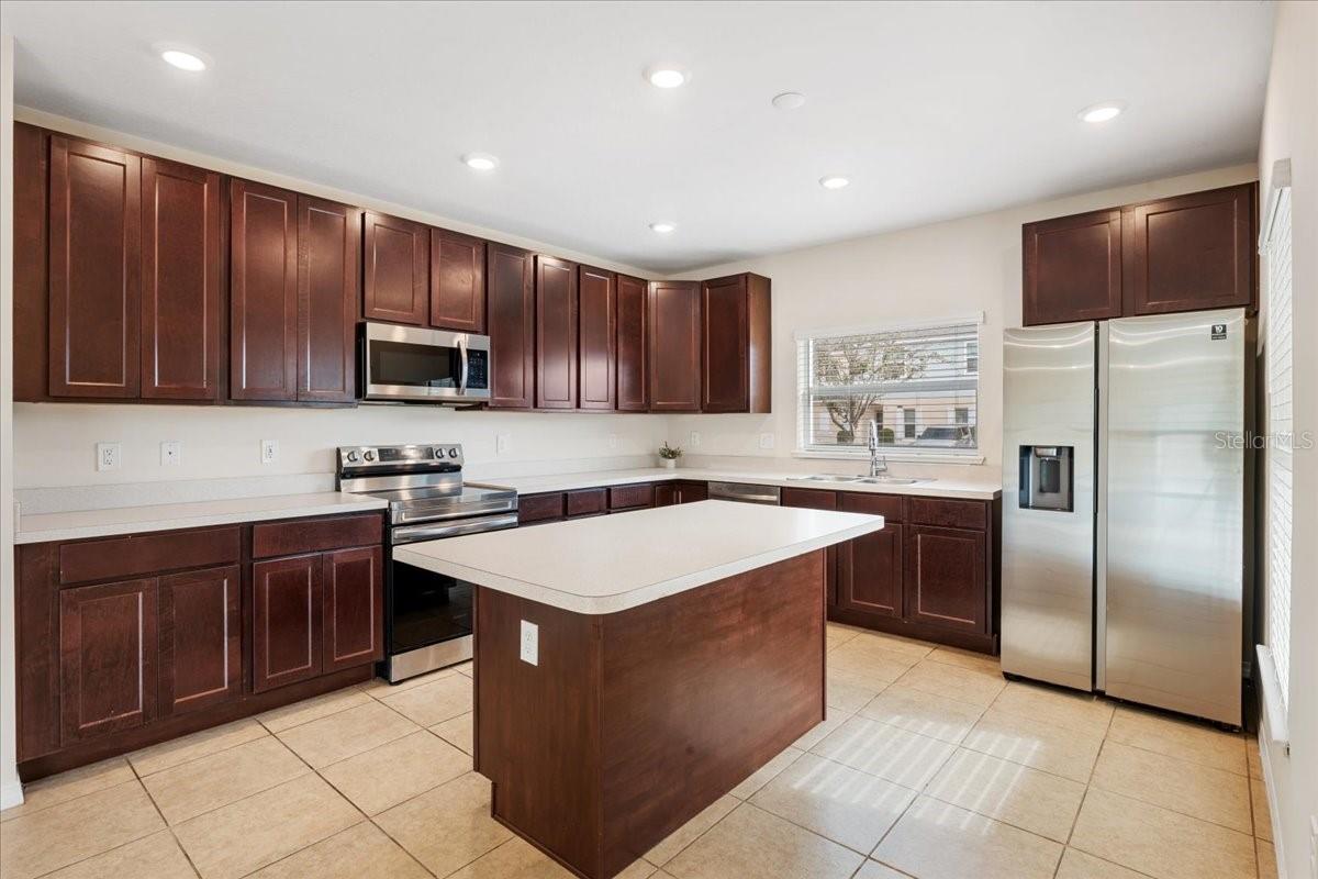 FIESTA KEY PH 2 - Residential