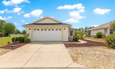 Photo of 9162 SW 102nd Circle, Ocala, FL 34481 (MLS # OM723204)