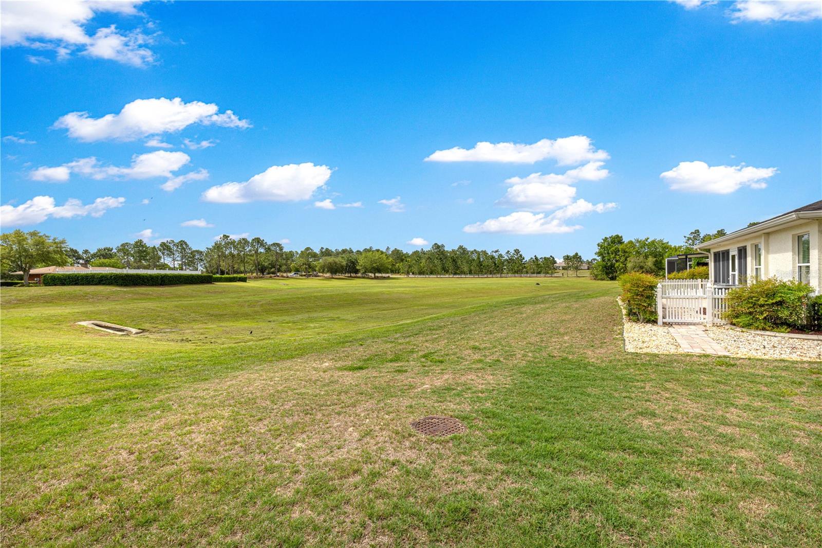 ON TOP OF THE WORLD - Residential