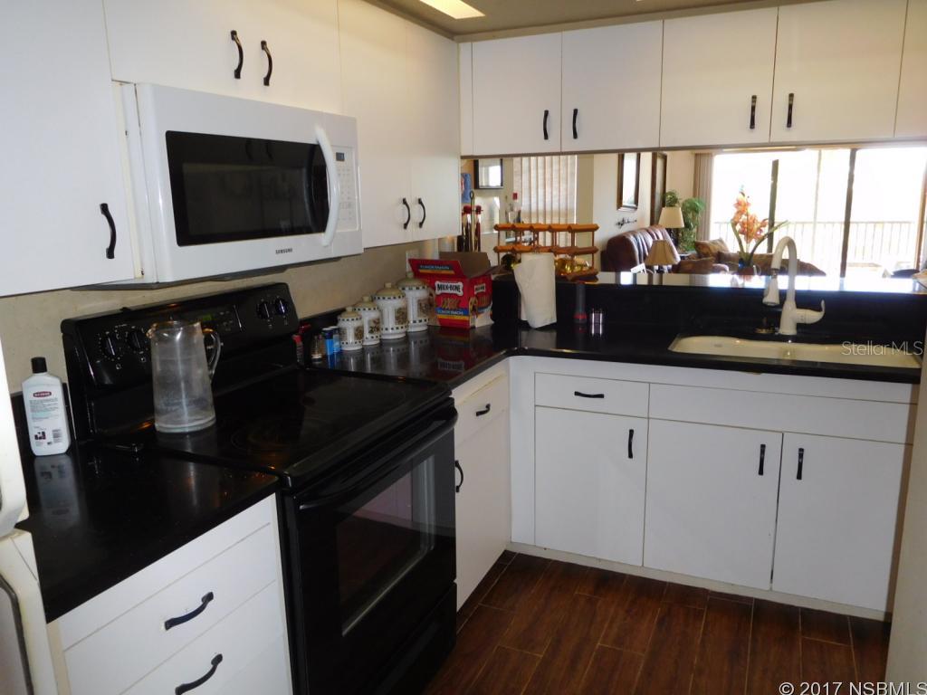 Bouchelle Island 16 Condo - Residential