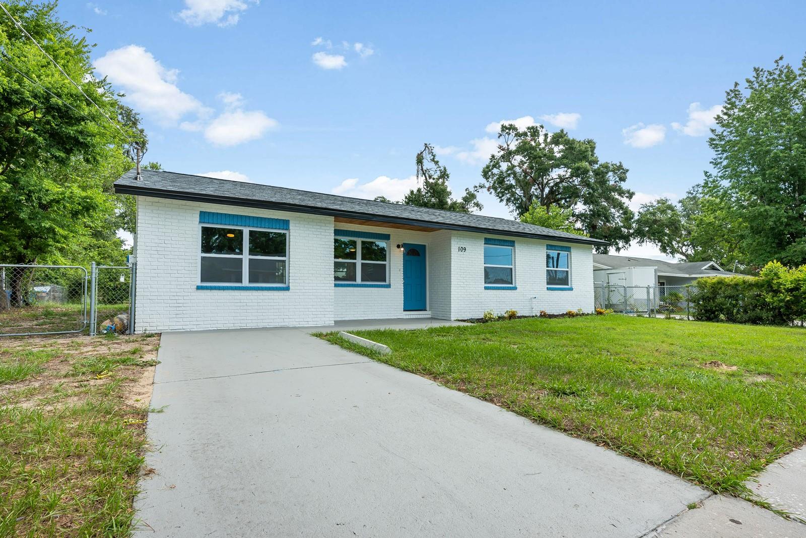 109 MAGNOLIA AVENUE