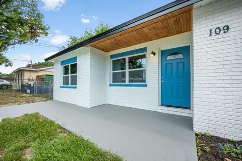 109 MAGNOLIA AVENUE SEFFNER FL 33584