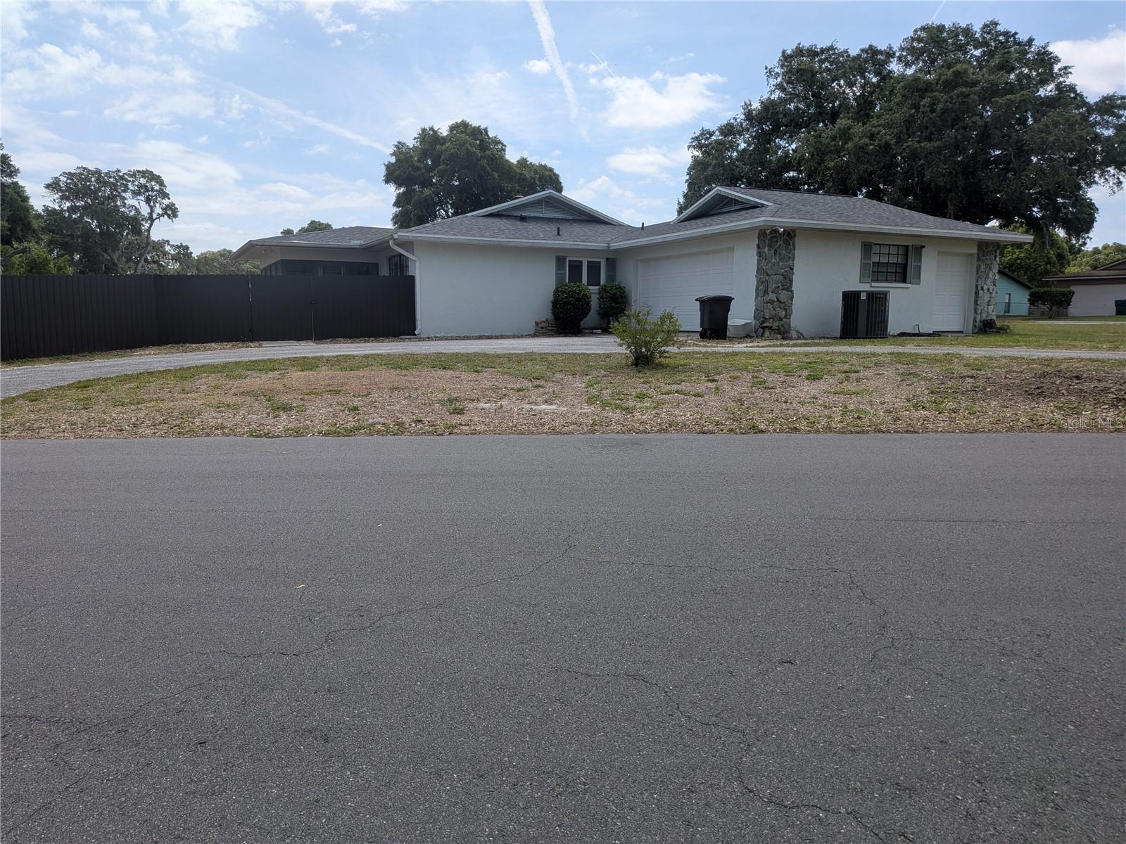 DAVIS LAKE GOLF ESTATES UNIT 02 - Residential