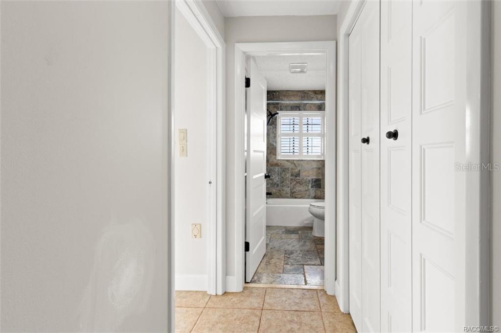 DAVIS LAKE GOLF ESTATES UNIT 02 - Residential