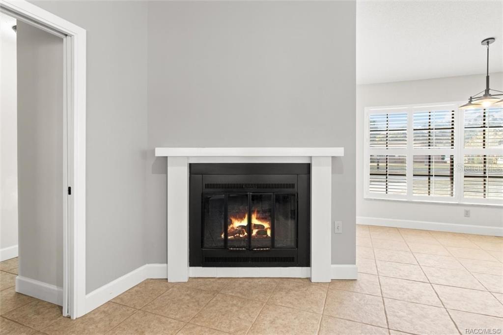 DAVIS LAKE GOLF ESTATES UNIT 02 - Residential