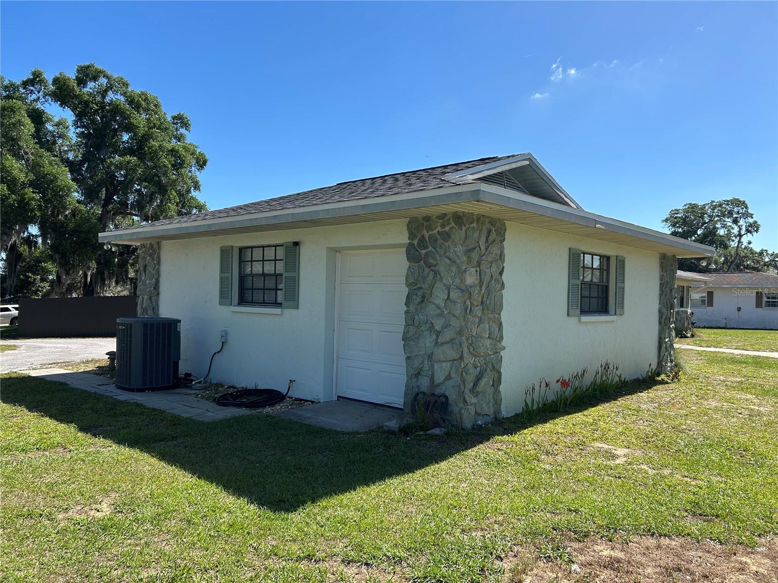 DAVIS LAKE GOLF ESTATES UNIT 02 - Residential
