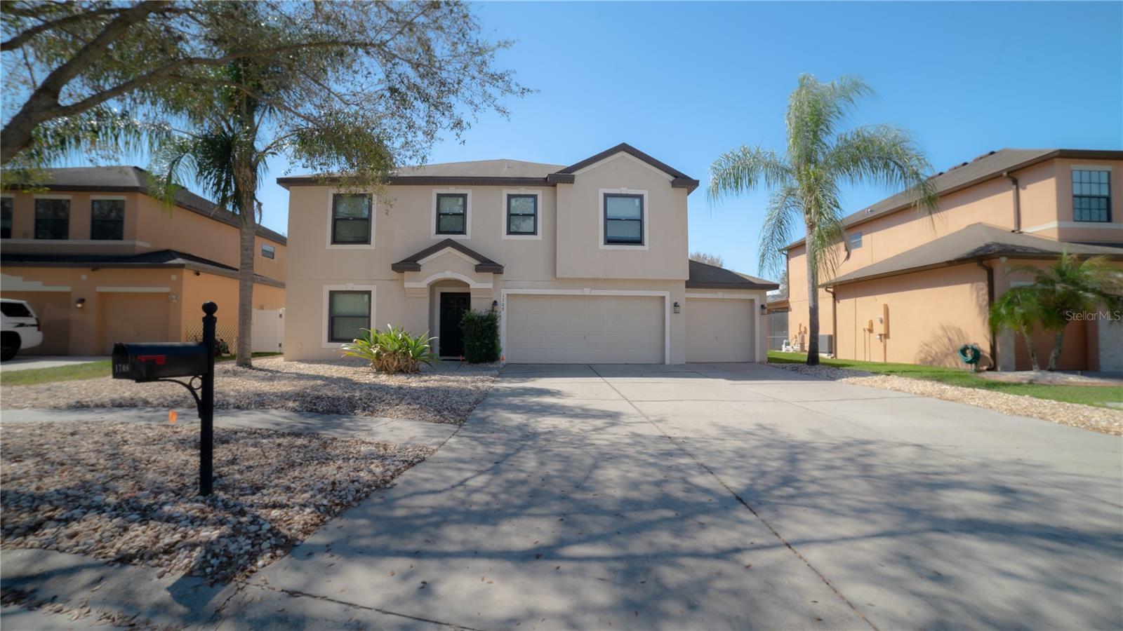 1708 ABBEY TRACE DRIVE