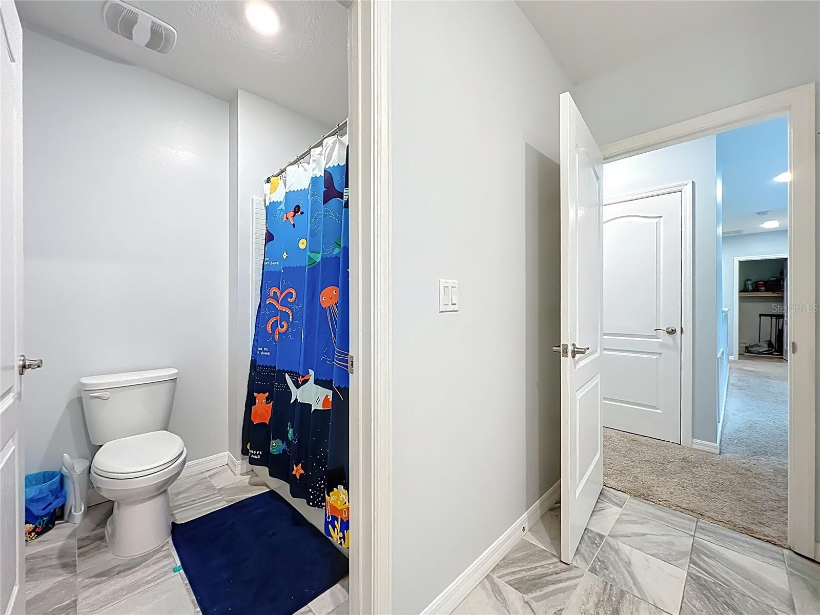 HOLLY ESTATES - Residential