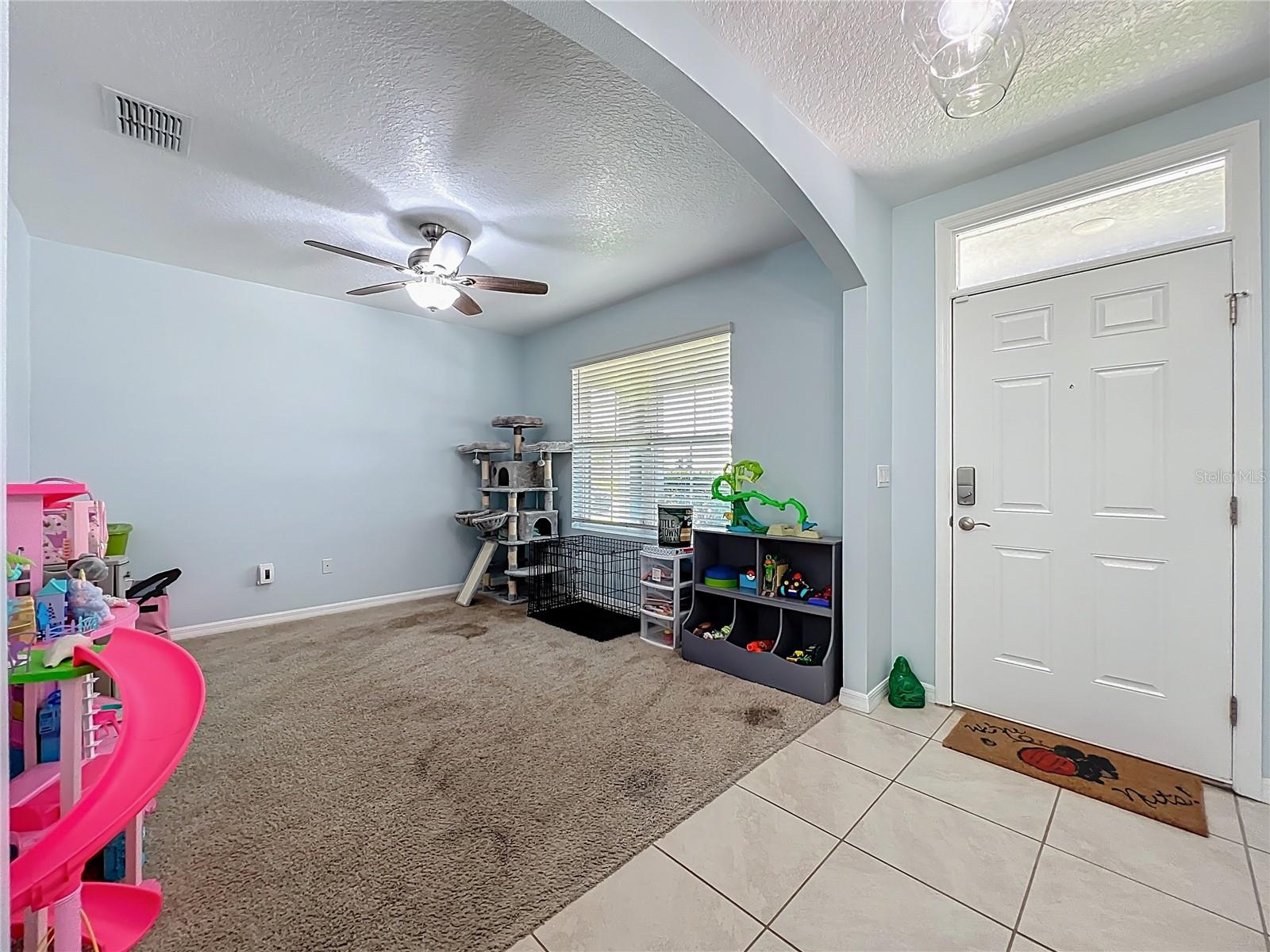 HOLLY ESTATES - Residential