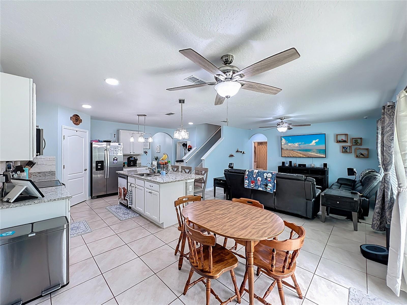 HOLLY ESTATES - Residential