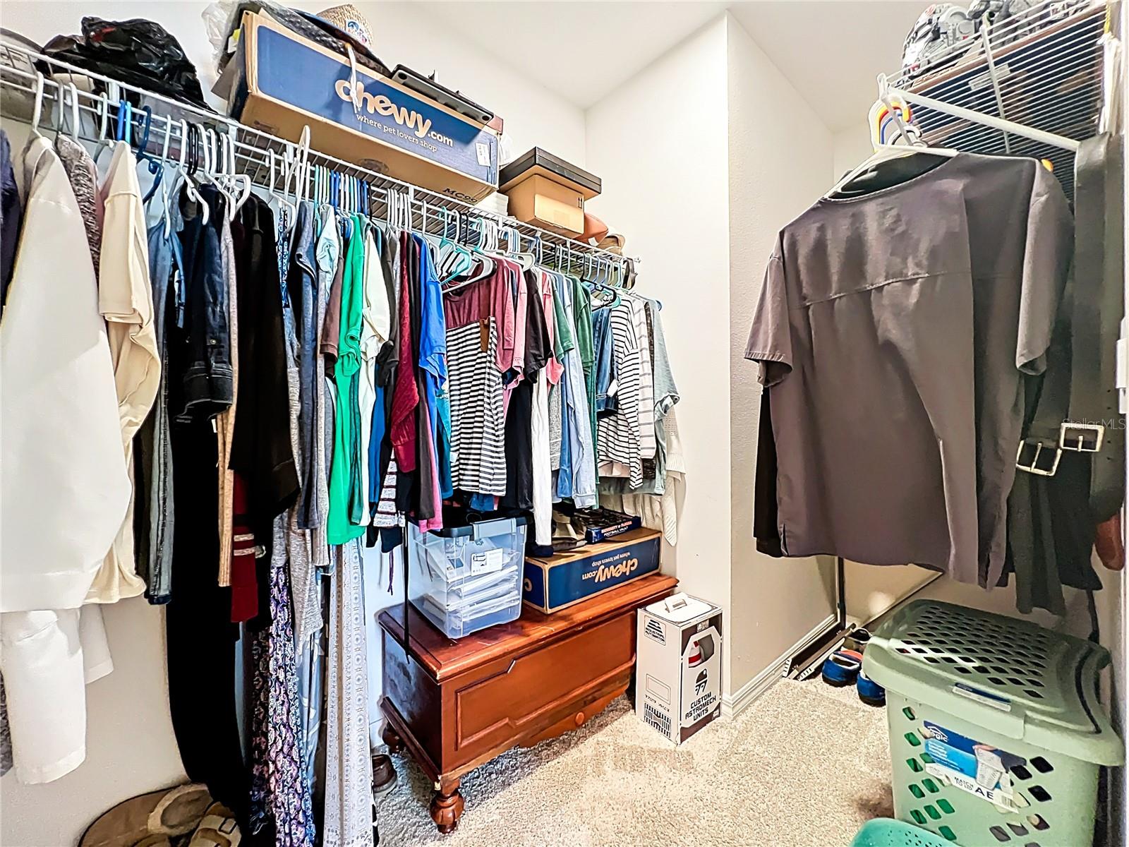 HOLLY ESTATES - Residential