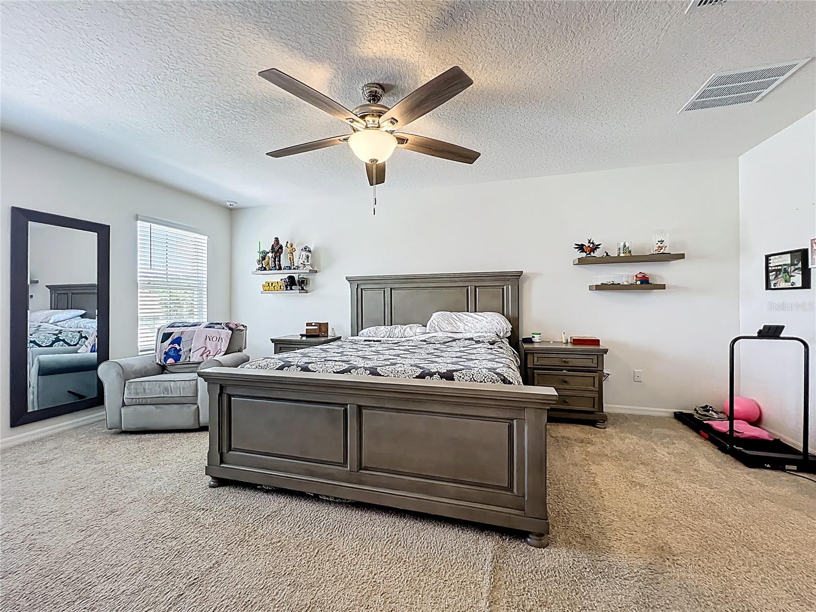 HOLLY ESTATES - Residential