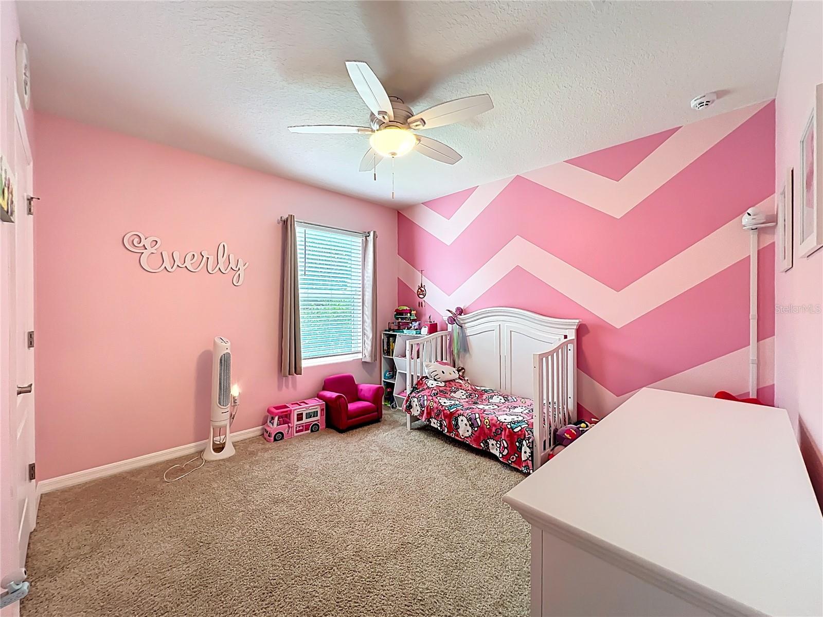 HOLLY ESTATES - Residential