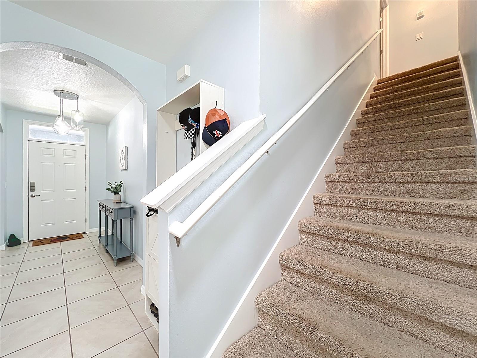 HOLLY ESTATES - Residential