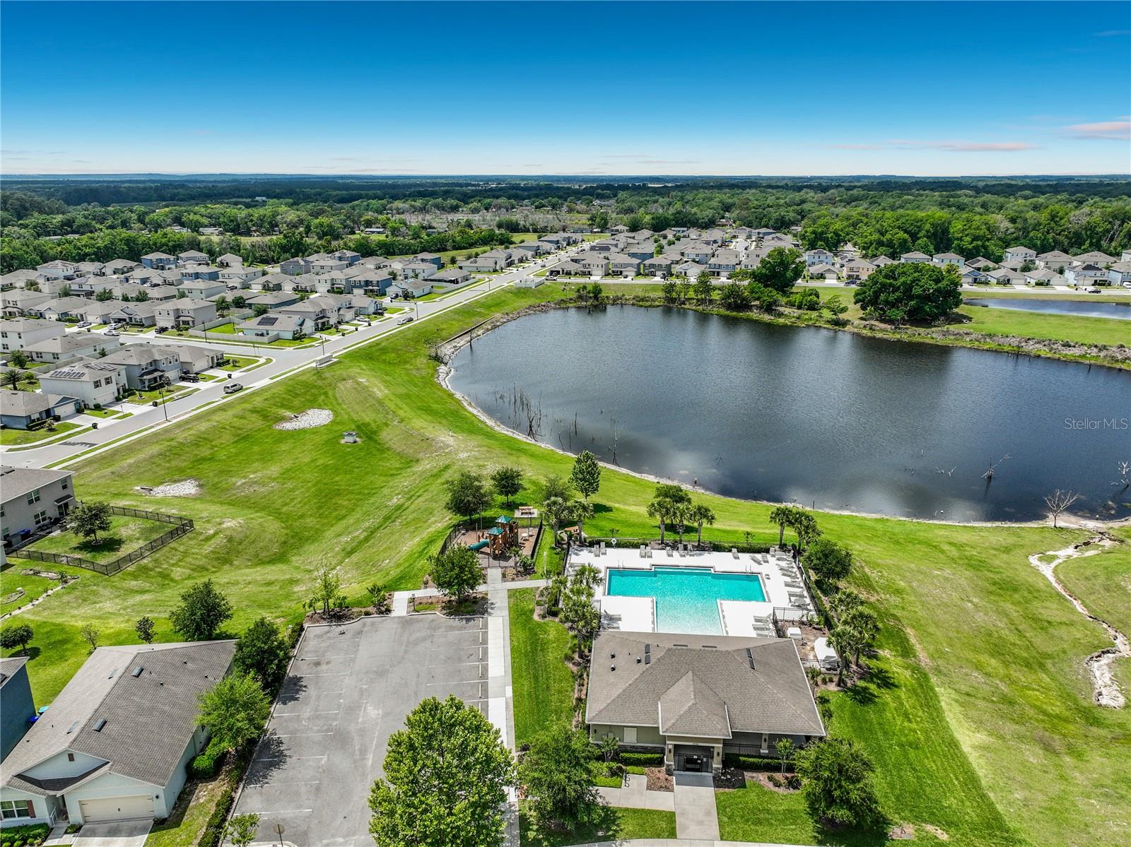 HOLLY ESTATES - Residential