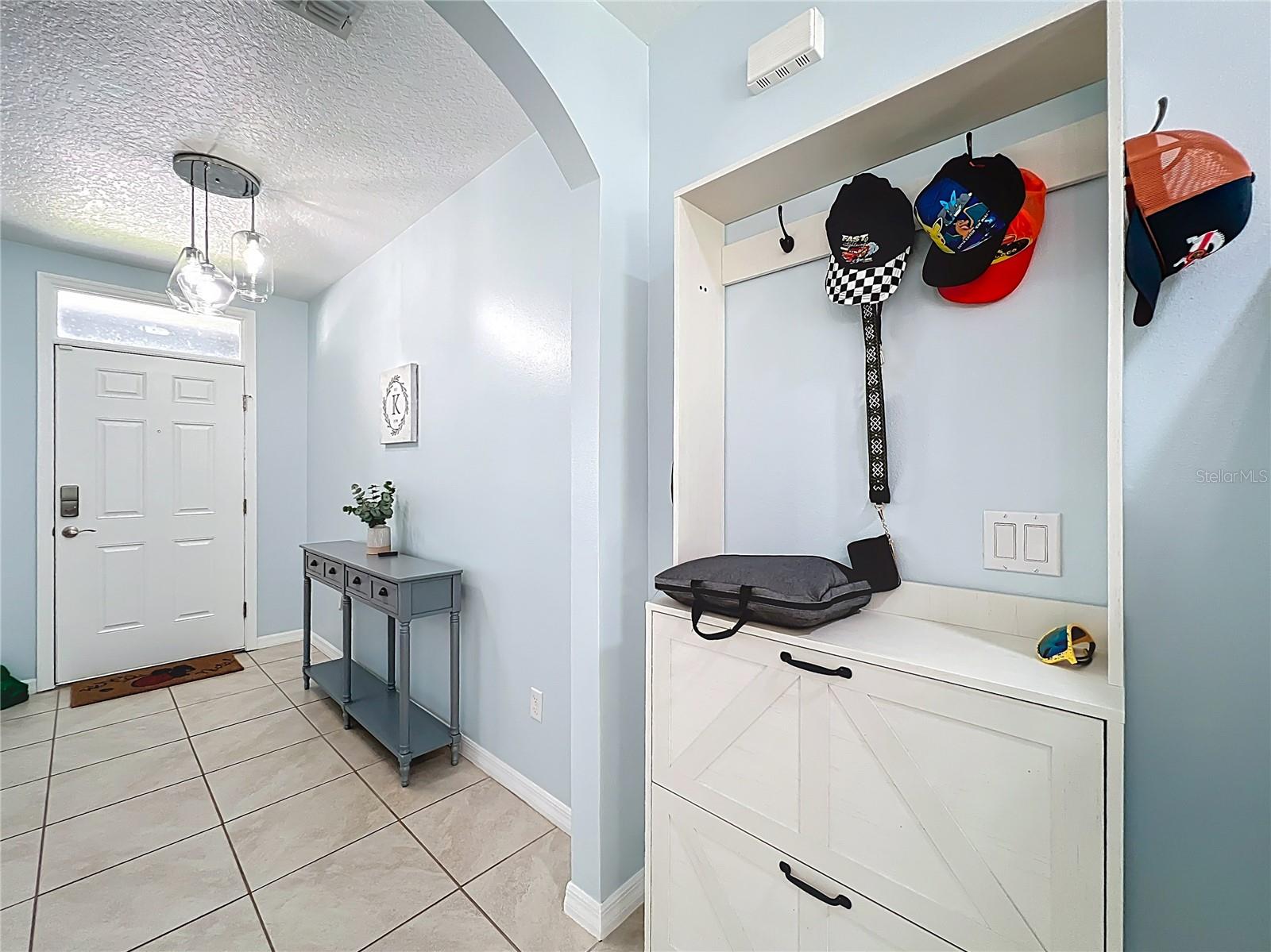 HOLLY ESTATES - Residential