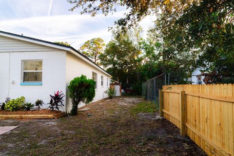 A home in LARGO