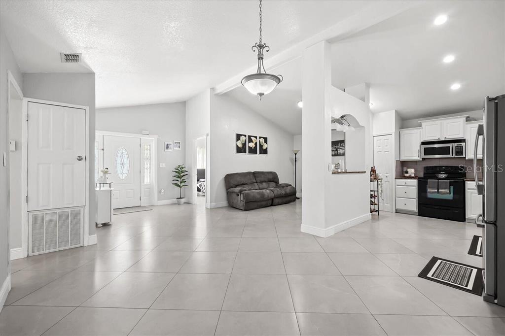 Photo of 4024 Anthony Ln, Orlando, FL 32822 (MLS # S5154714)