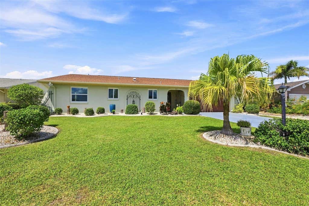 Photo of 1804 Fort Duquesna Drive, Sun City Center, FL 33573 (MLS # TB8539517)