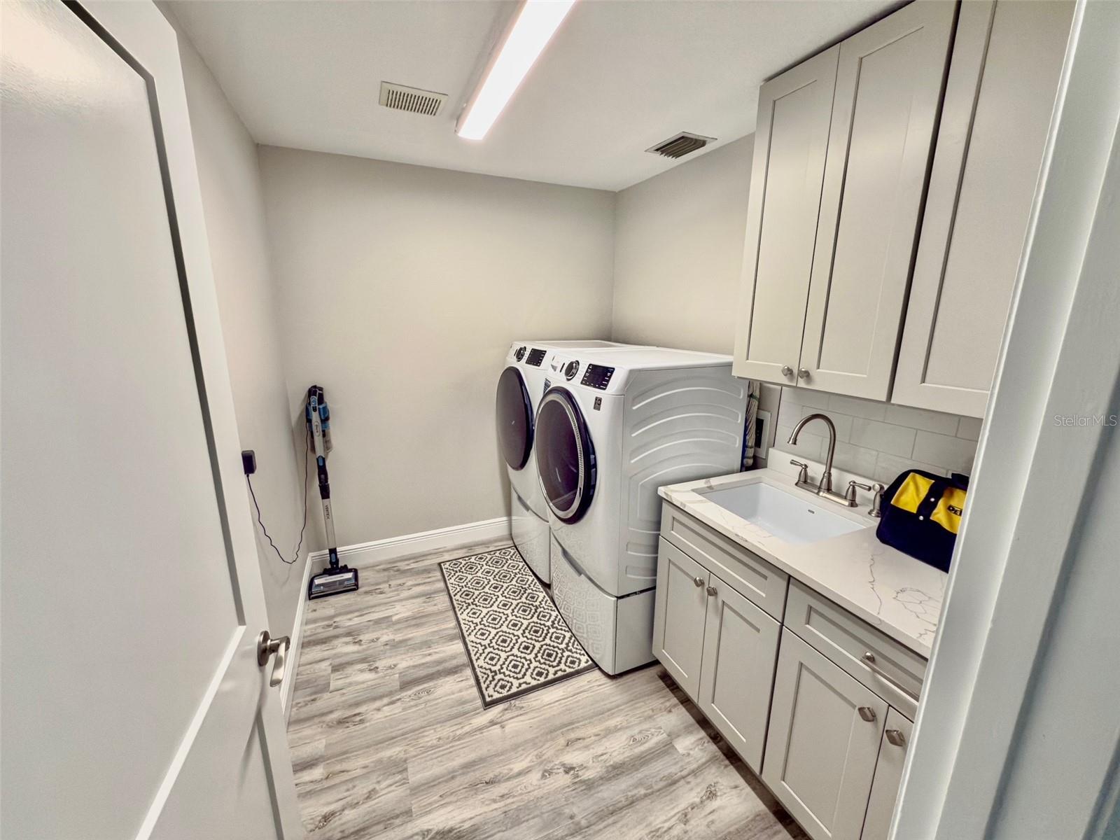 POMELLO PARK - Residential