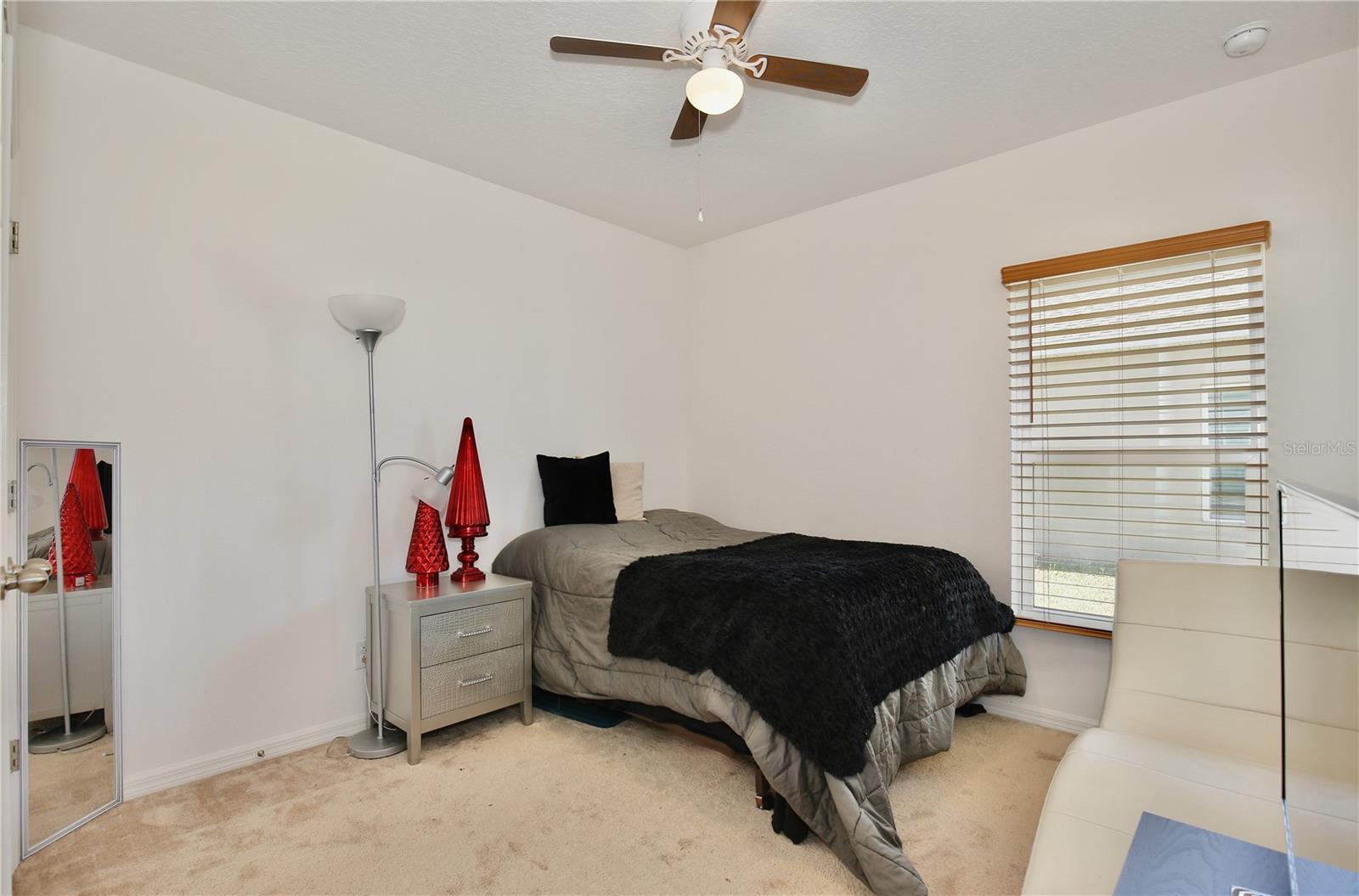 OVERLOOK RESERVE PH 2 - Residential Lease