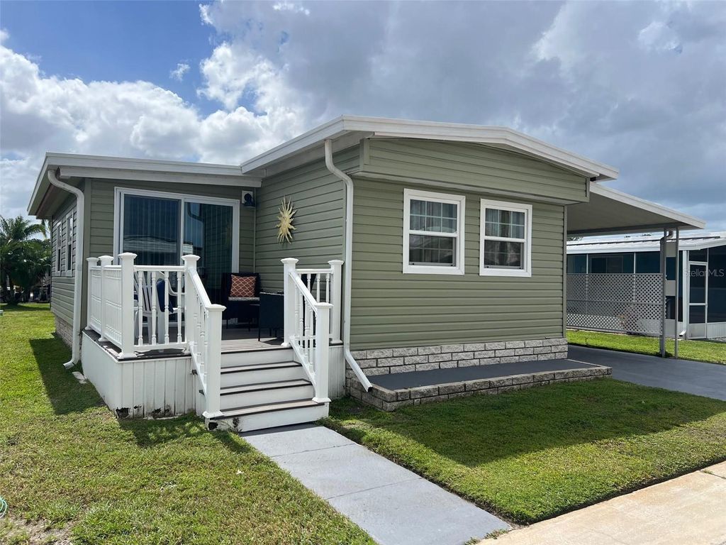 Photo of 11300 124th Avenue #117, Largo, FL 33778 (MLS # TB8434540)