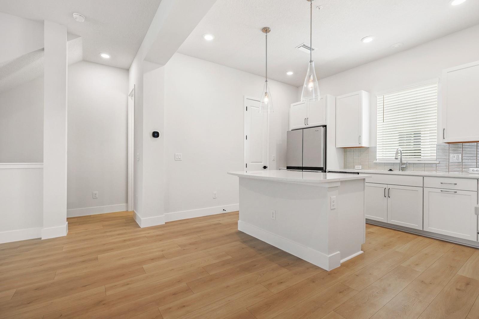 APEX AT SEMINOLE HEIGHTS - Residential Lease
