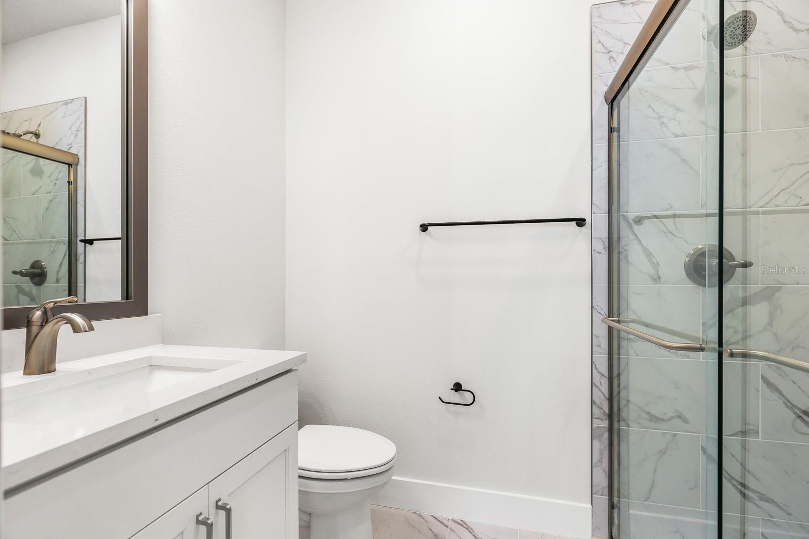 APEX AT SEMINOLE HEIGHTS - Residential Lease