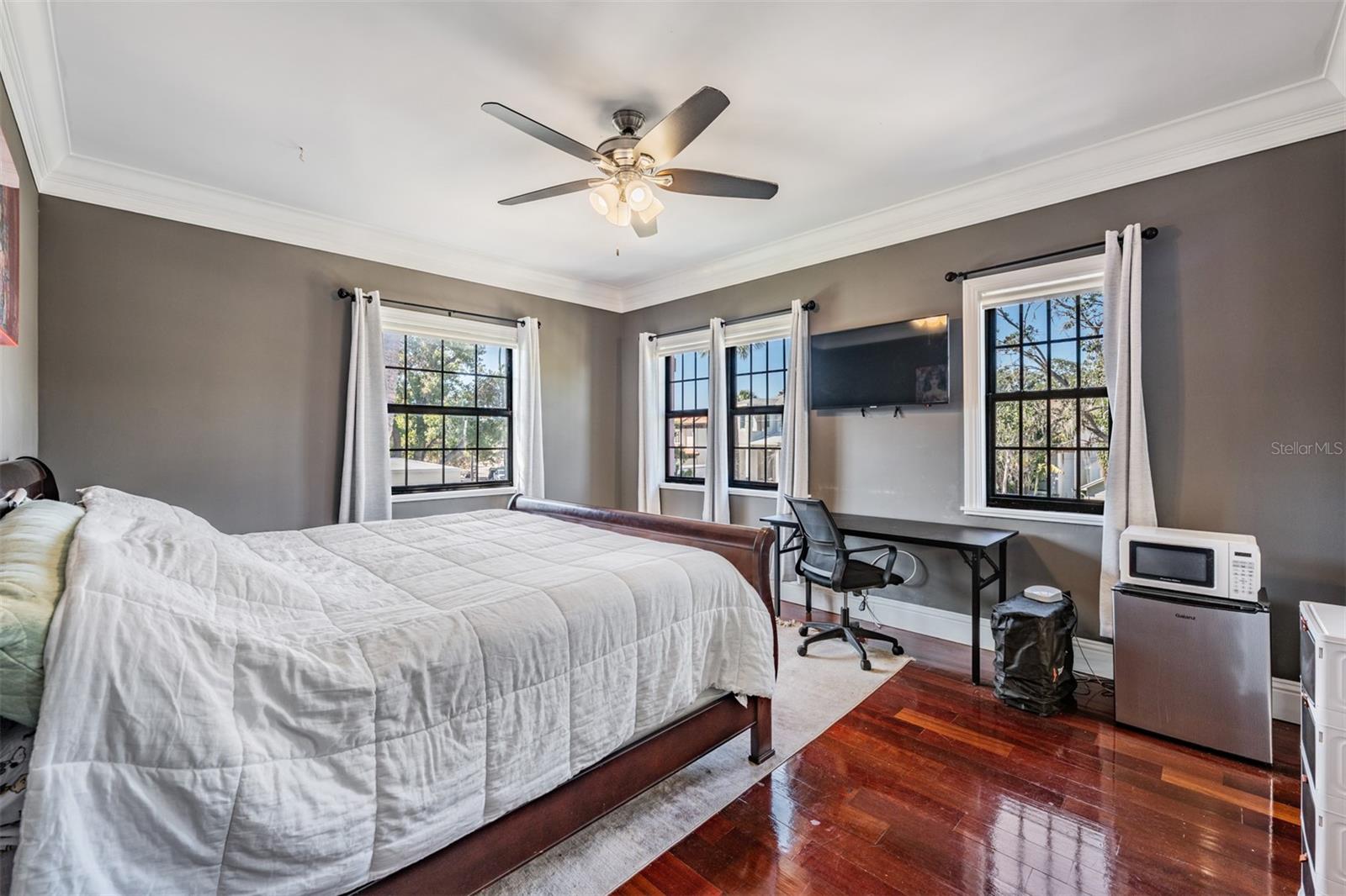 BEACH PARK - Residential