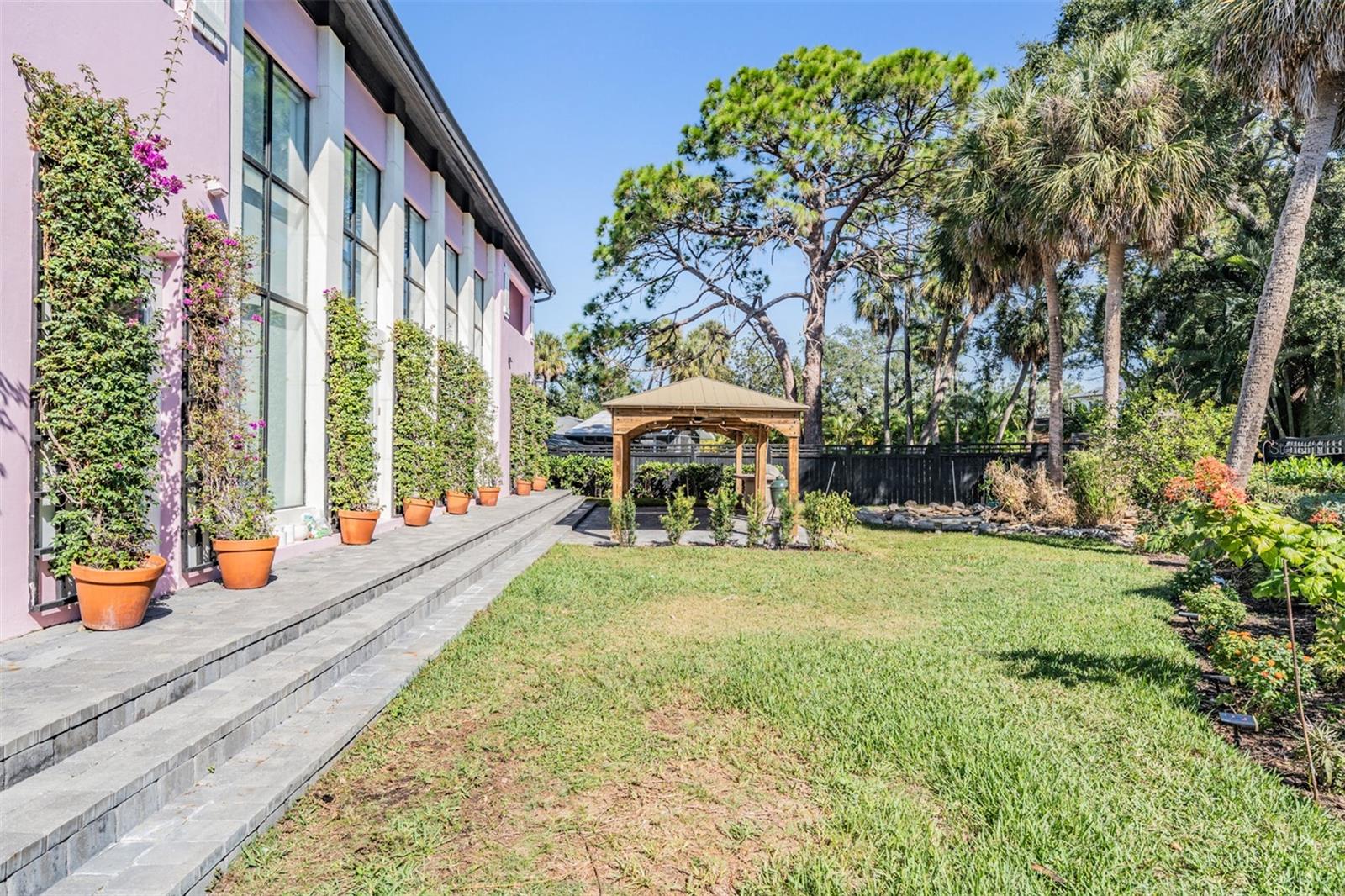 BEACH PARK - Residential