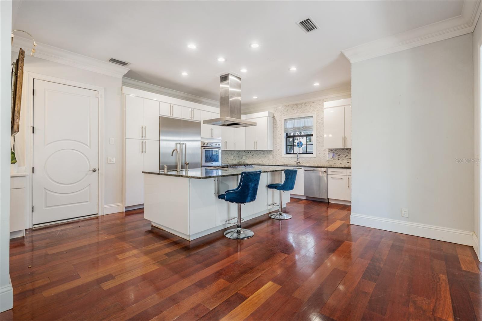 BEACH PARK - Residential