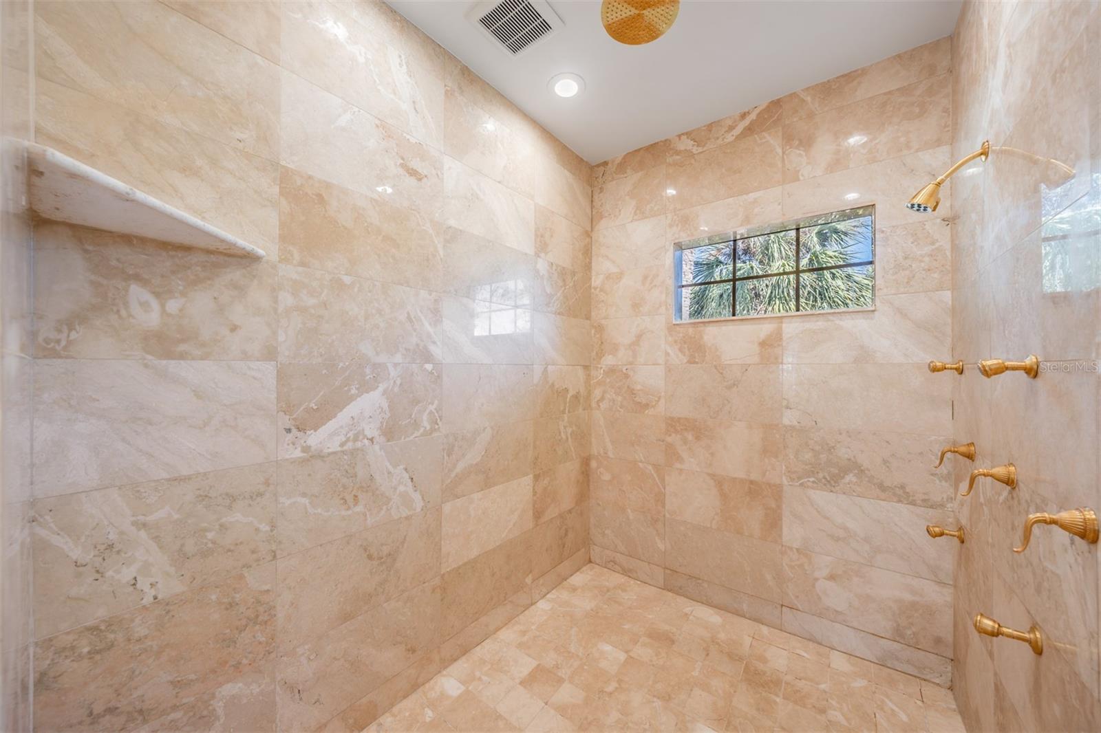 BEACH PARK - Residential