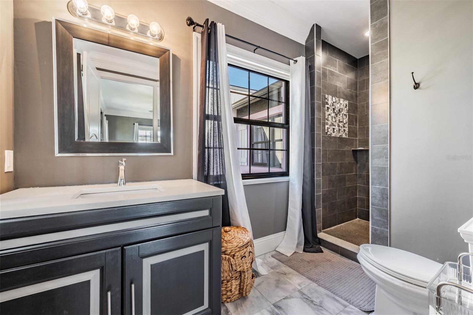 BEACH PARK - Residential