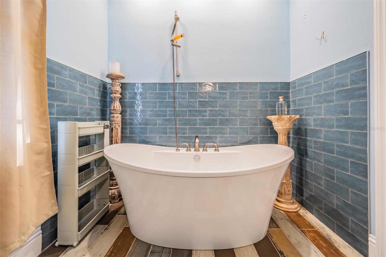 BEACH PARK - Residential