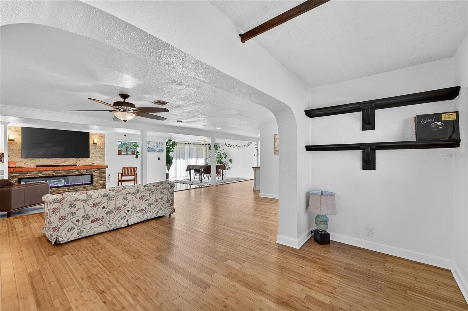 UNPLATTED - Residential