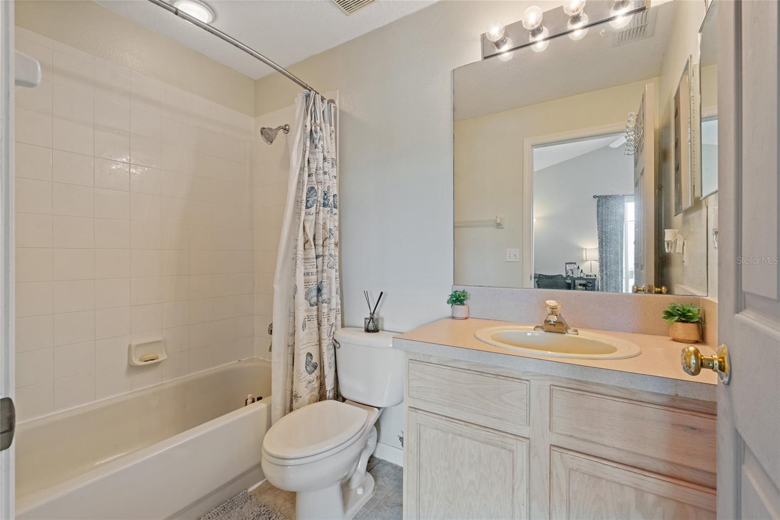 KAPOK GRAND - Residential