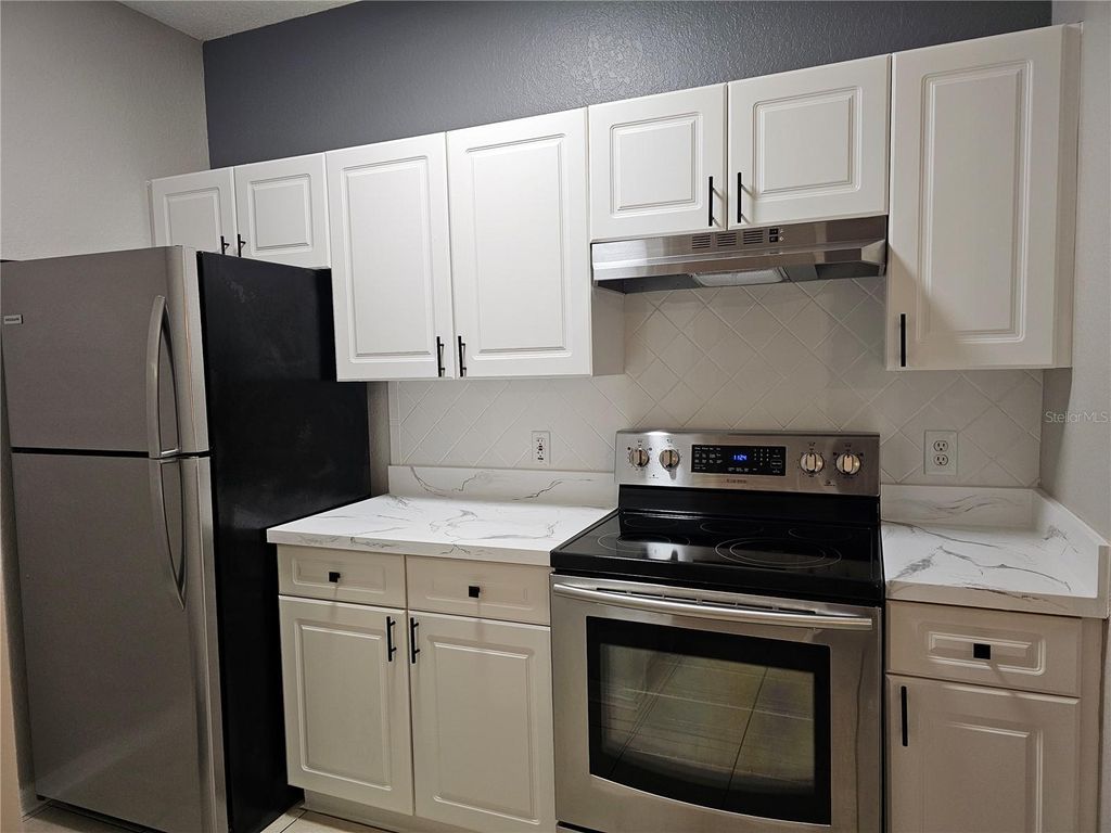 Photo of 18001 Richmond Place Drive #1010, Tampa, FL 33647 (MLS # TB8411583)