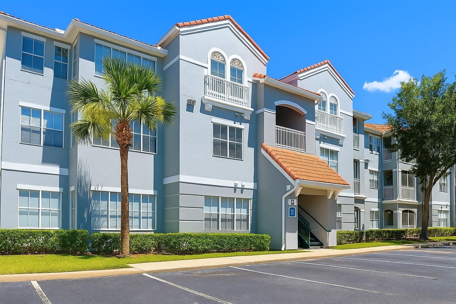 One or more photo(s) has been virtually staged. Welcome to your next happy place! This spacious and beautifully updated 2-bedroom, 2-bathroom first-floor condo is tucked inside the gated Enclave at Richmond Place—an easy hop to I-75, USF, local shops, dining, and Tampa favorites like Busch Gardens.
Inside, you’ll love the warm and modern updates: a refreshed kitchen with newer stainless steel appliances, remodeled countertops, tile backsplash, and a cozy breakfast nook with bar seating. The living and dining areas flow together effortlessly, with new wood-look vinyl flooring that stretches throughout the space. Step through sliding glass doors to your private screened-in lanai—perfect for relaxing while enjoying views of the playground and volleyball court.
The primary bedroom features a walk-in closet and an ensuite bathroom with updated finishes and white tile tub/shower. The second bedroom also has its own walk-in closet, a large window for natural light, and access to a second updated bathroom with a dual-door entry for added privacy.
Extra perks? In-unit laundry, hallway storage, and even a closet on the porch. Community amenities include a pool, clubhouse, fitness center, tennis and volleyball courts, and a playground.
Easy, low-maintenance living with everything you need right where you want it. Come see why this condo feels like home.